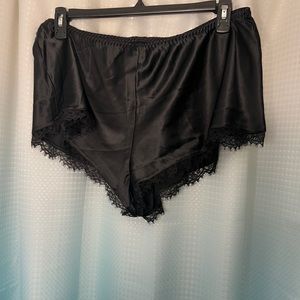 Victoria Secret black lace shorts. size XL